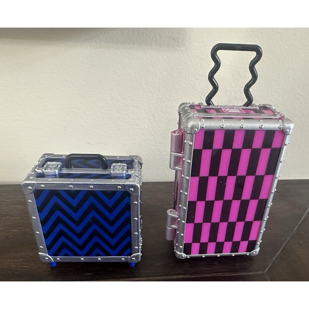 LOL SURPRISE DOLL OMG ACCESSORIES  Plane Set Pink Blue CASE SUITCASE